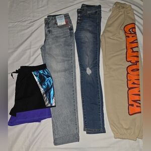 GIRLS BOTTOMS BUNDLE OF 4